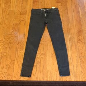 American Eagle Jegging Size 2R Extra Soft